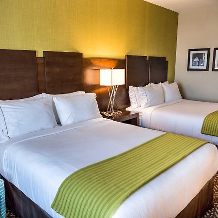 Holiday Inn Express & Suites Spruce Grove - Stony Plain By Ihg Exterior foto