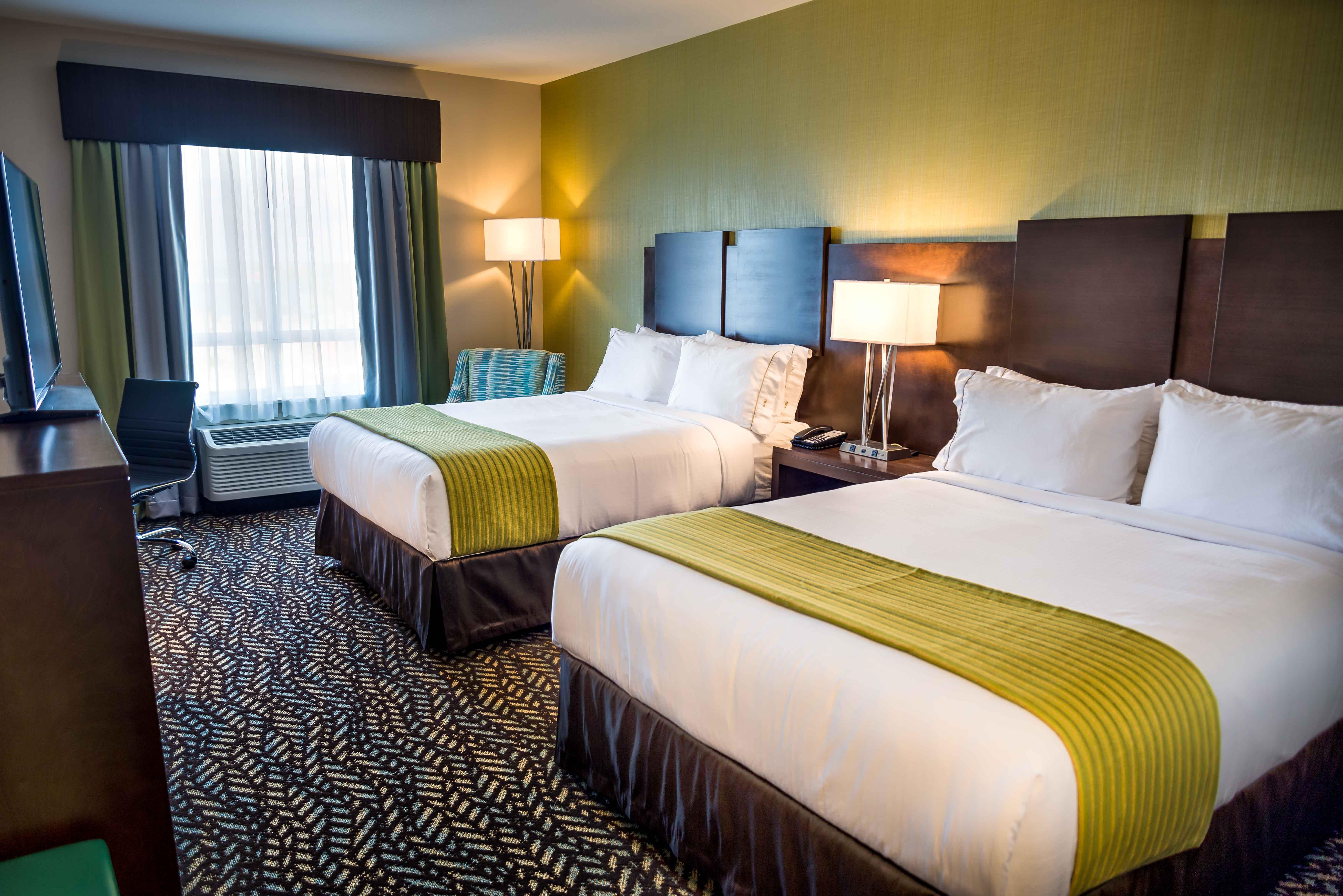 Holiday Inn Express & Suites Spruce Grove - Stony Plain By Ihg Exterior foto
